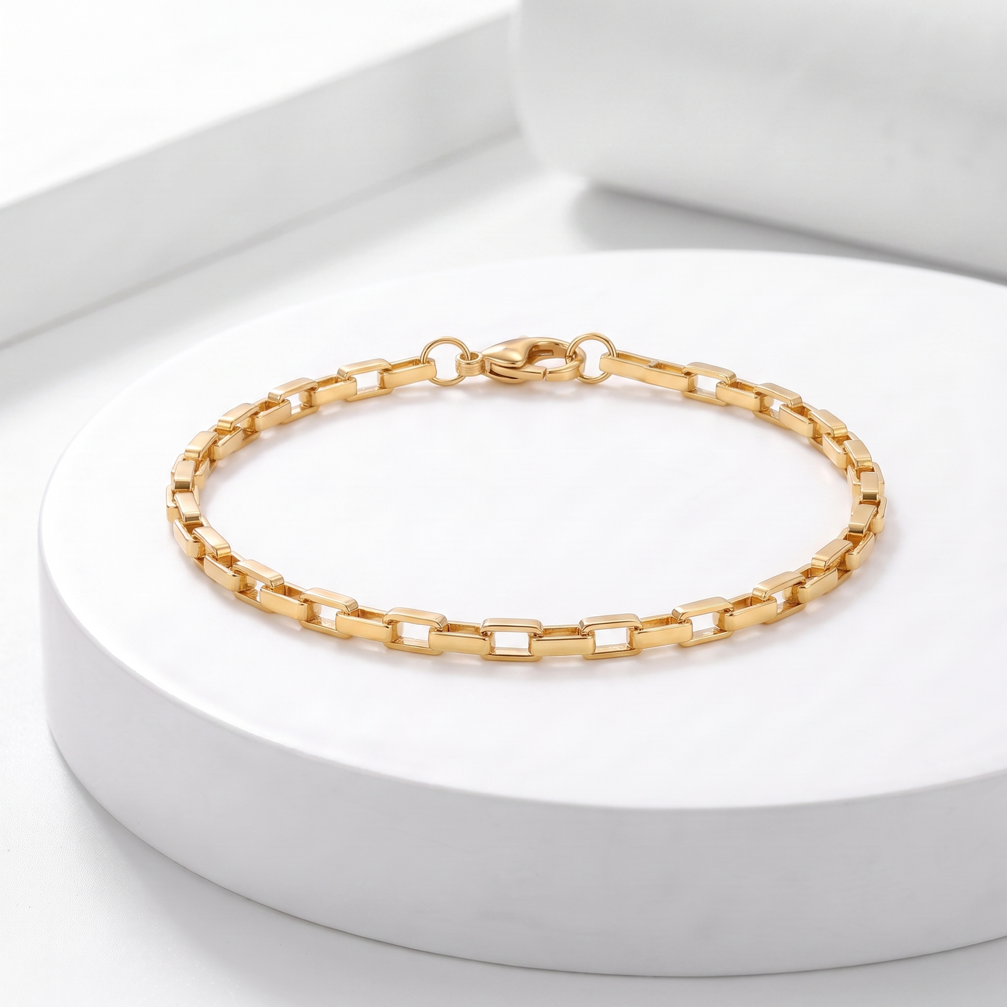 Motion Bracelet Gold