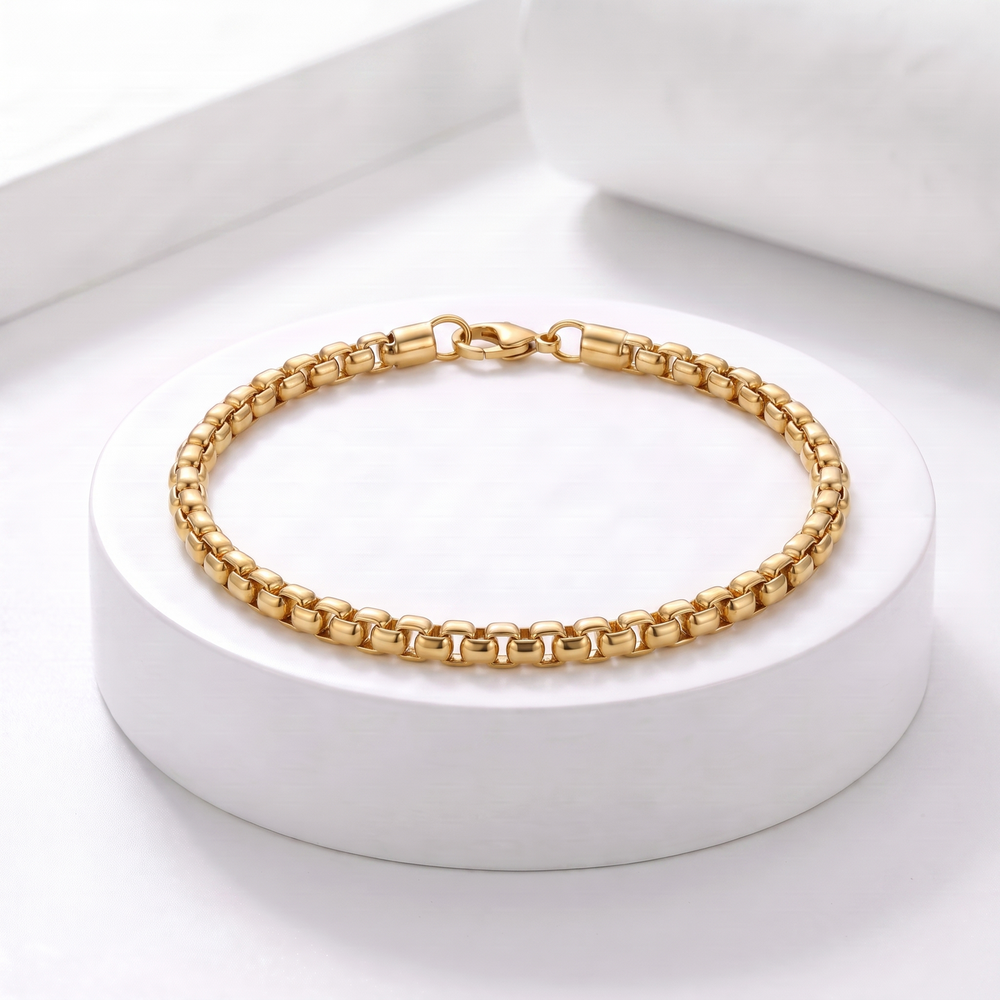 Nexus Bracelet Gold