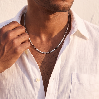 Nexus Necklace Silver